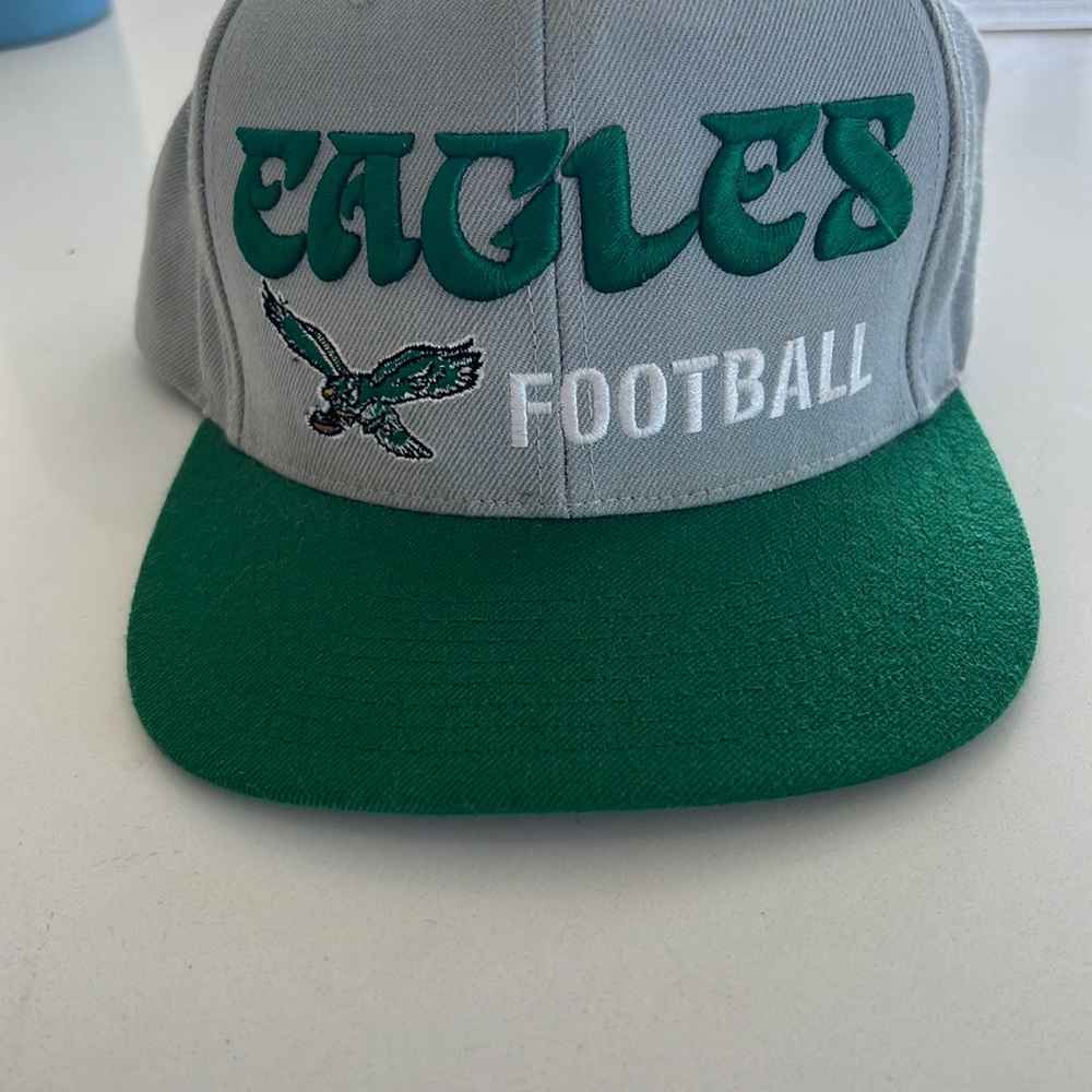 Philadelphia Eagles Mitchel and Ness adjustable hat